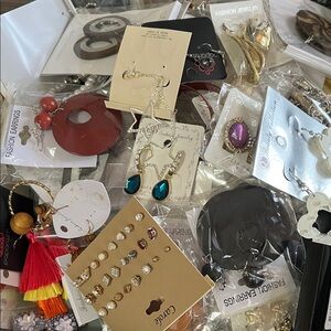 Mixed Jewelry Bundle (40pcs)